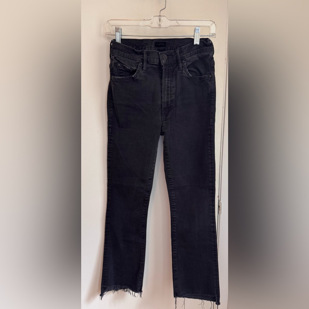 MOTHER Denim Insider Crop Step Fray Black Guilty as Sin Jeans Raw Hem Size 27 - Picture 5 of 8